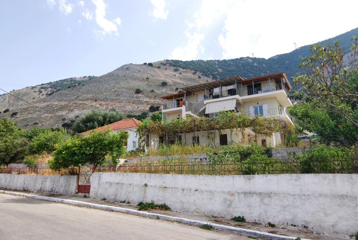 Image No.3-House for sale