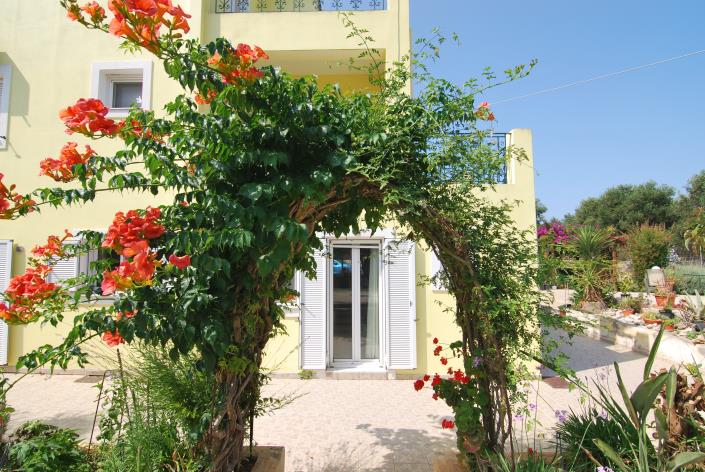 Image No.5-6 Bed Villa for sale