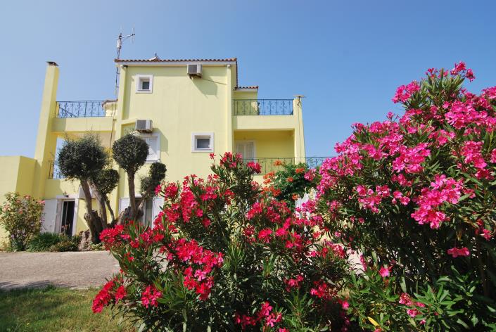 Image No.2-6 Bed Villa for sale