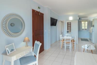 Hotel_for_sale_in_Svoronata_Kefalonia--3-