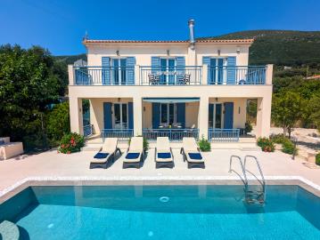 1 - Zola, Villa