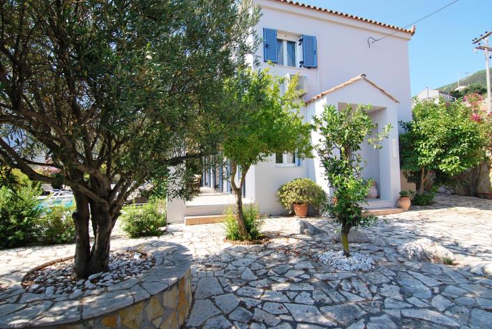 Image No.21-3 Bed Villa for sale