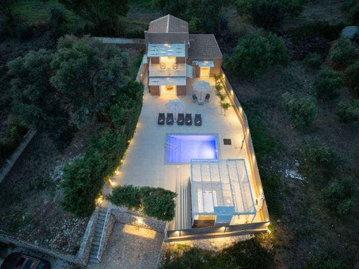 Image No.17-3 Bed Villa for sale