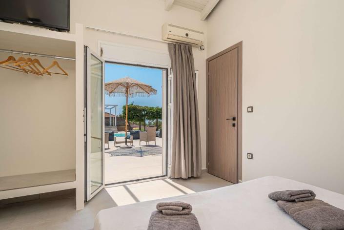 Image No.7-3 Bed Villa for sale