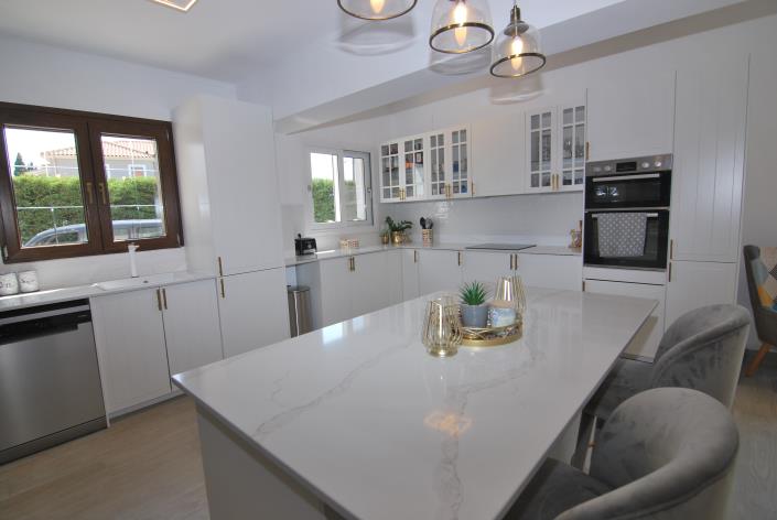 Image No.11-4 Bed Villa for sale