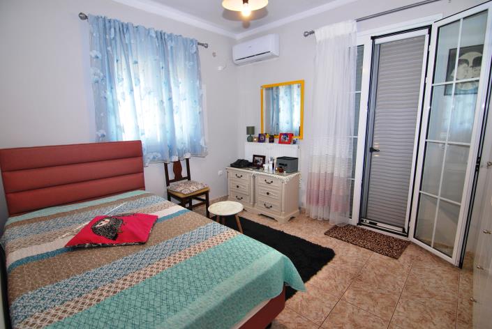 Image No.5-Villa de 2 chambres à vendre à Karavados