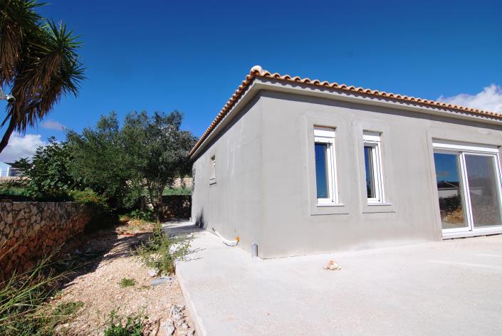 Image No.10-3 Bed Villa for sale