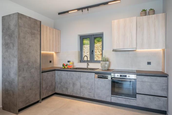 Image No.3-6 Bed Villa for sale