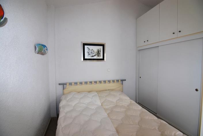 Image No.9-2 Bed House for sale