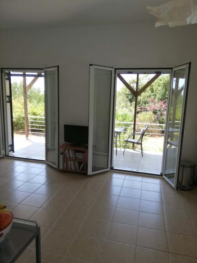 Image No.9-Villa de 2 chambres à vendre à Ratzakli