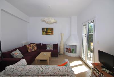 Villa_with_pool_for_sale_in_Ratzakli_Kefalonia--2-