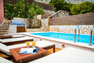 Villa_for_sale_close_to_Agia_Efimia_Kefalonia--25-