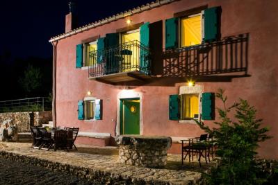 Villa_for_sale_close_to_Agia_Efimia_Kefalonia--33-