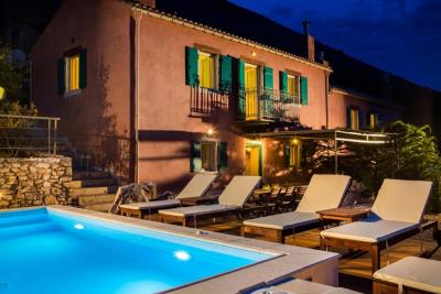 Traditional_villa_with_pool_for_sale_close_to_Agia_Efimia--21-