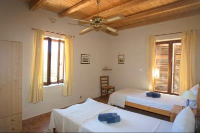 Villa_for_sale_in_Erissos_Kefalonia--20-