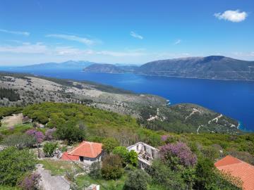 Pre_Earthquake_building_for_sale_in_Komitata_Kefalonia--3-