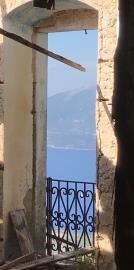 Pre_earthquake_building_for_sale_in_Kefalonia--10-