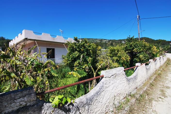 Image No.2-2 Bed House for sale