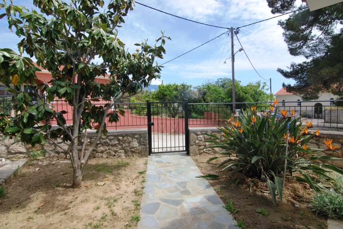 Image No.14-3 Bed House for sale