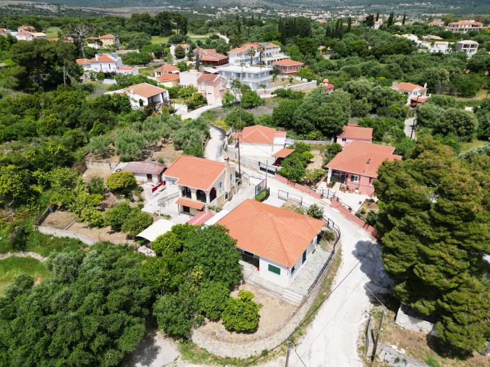 Image No.15-3 Bed House for sale