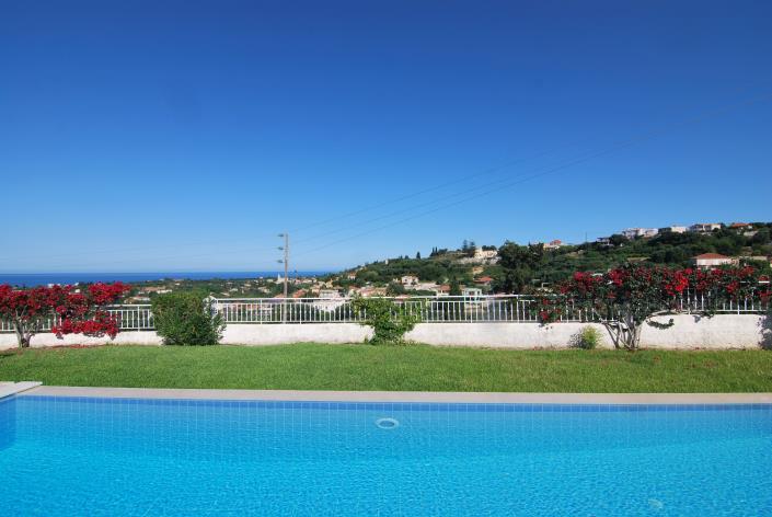 Image No.10-3 Bed Villa for sale