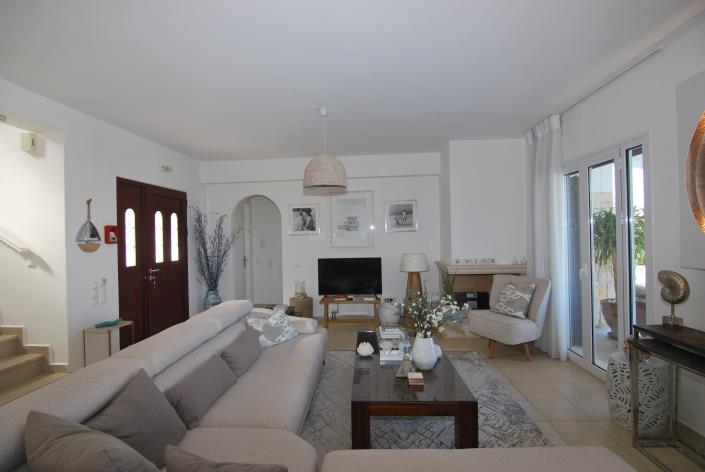 Image No.15-3 Bed Villa for sale