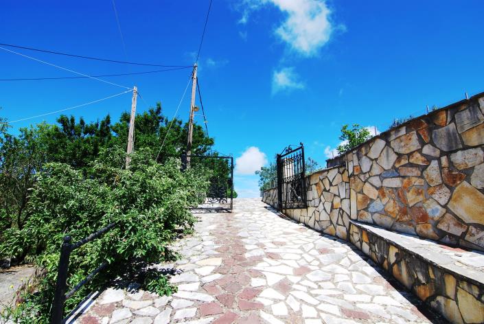 Image No.3-3 Bed House for sale