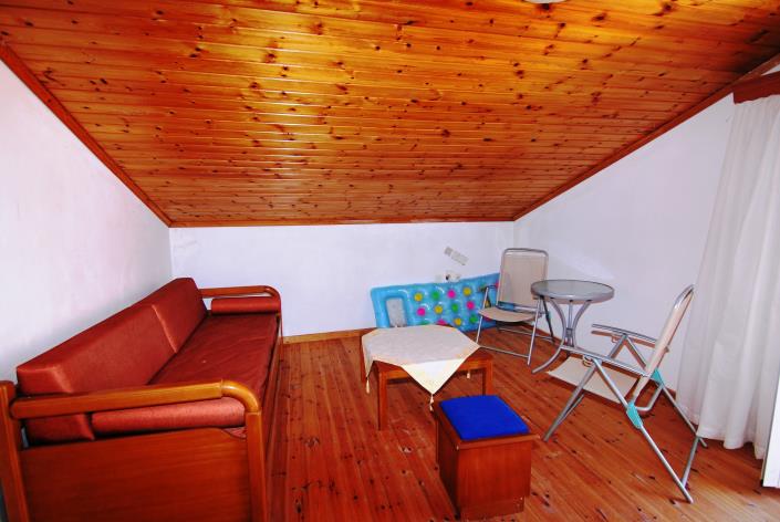 Image No.18-3 Bed House for sale