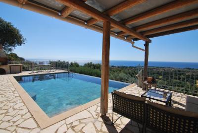 Stone_villa_with_pool_for_sale_in_Skala_Kefalonia--9-