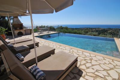 Stone_villa_with_pool_for_sale_in_Skala_Kefalonia--10-