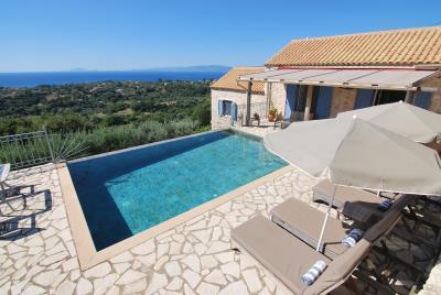 Stone_villa_with_pool_for_sale_in_Skala_Kefalonia--21-