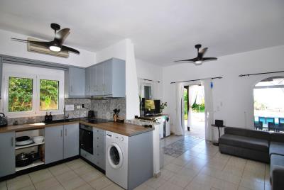 Villa_with_Pool_for_Sale_in_Sarlata_Kefalonia--8-