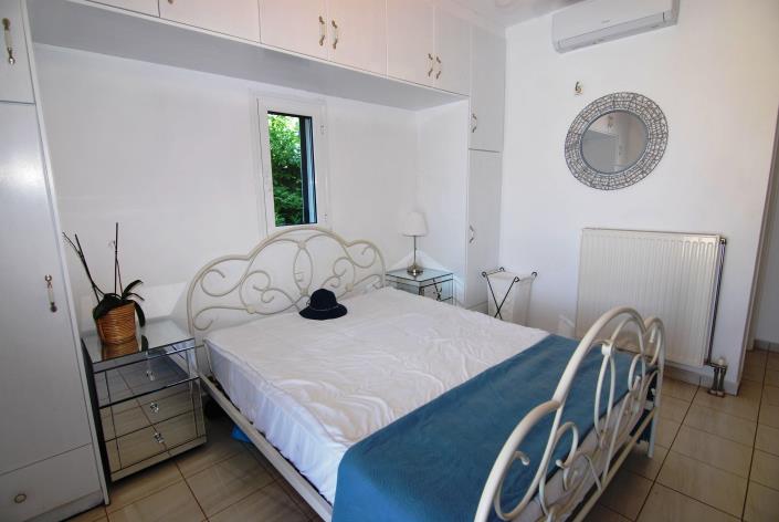 Image No.12-3 Bed Villa for sale