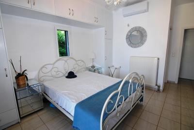 Villa_with_Pool_for_Sale_in_Sarlata_Kefalonia--32-