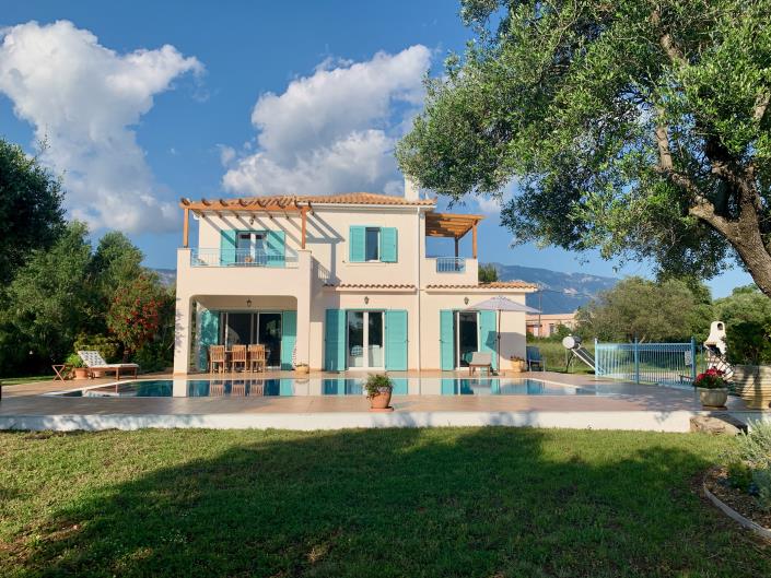 Image No.2-3 Bed Villa for sale