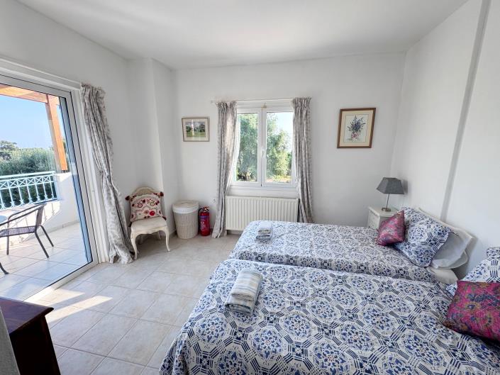 Image No.18-3 Bed Villa for sale