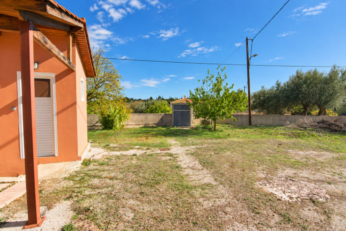 Image No.12-2 Bed House for sale