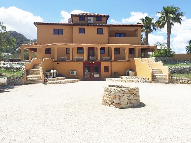 Image No.1-Finca de 5 chambres à vendre à Pedreguer