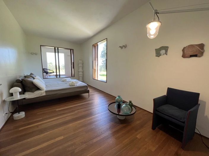 Image No.10-Villa de 4 chambres à vendre à Carovigno