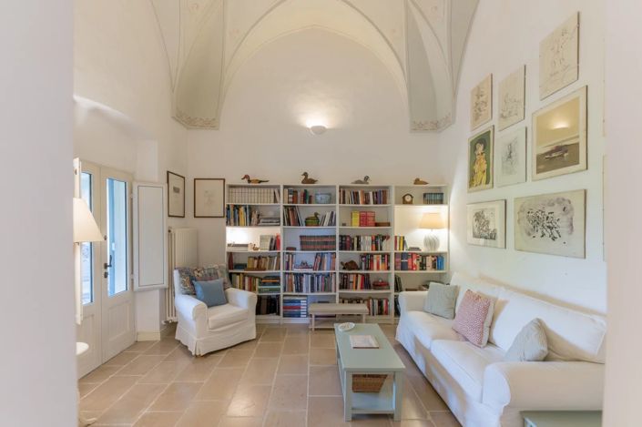 Image No.14-3 Bed Villa for sale