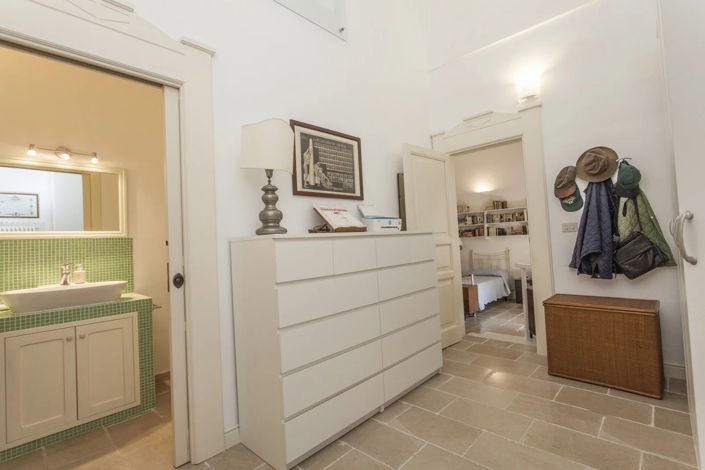 Image No.19-3 Bed Villa for sale