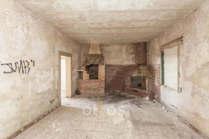 Image No.17-House for sale