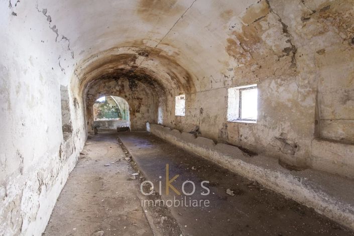 Image No.25-House for sale