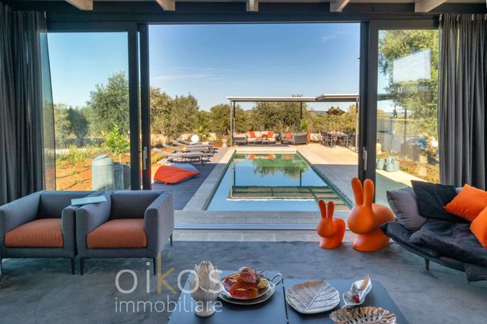 Image No.25-3 Bed Villa for sale