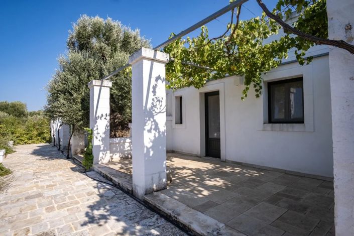 Image No.20-20 Bed House for sale