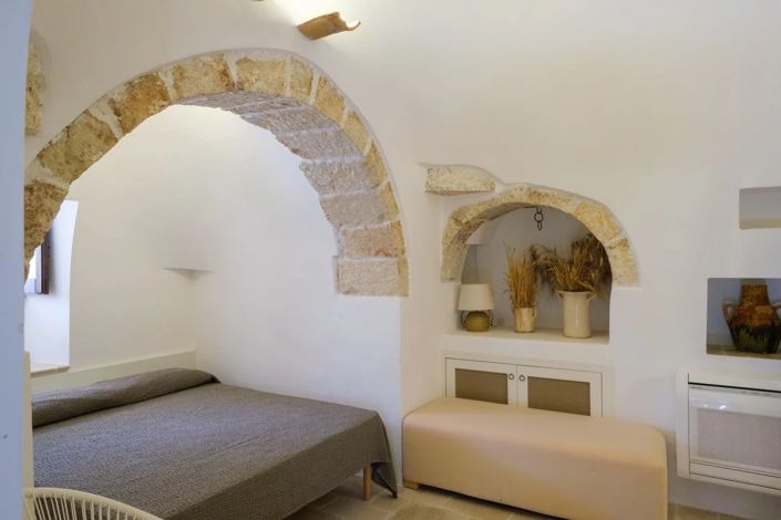 Image No.29-20 Bed House for sale