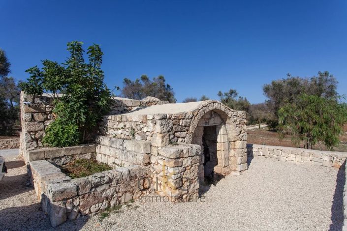 Image No.29-6 Bed Villa for sale