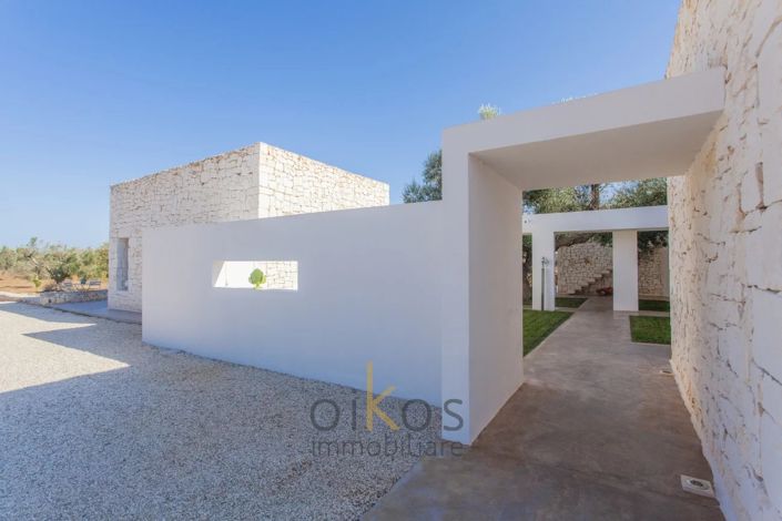 Image No.3-6 Bed Villa for sale