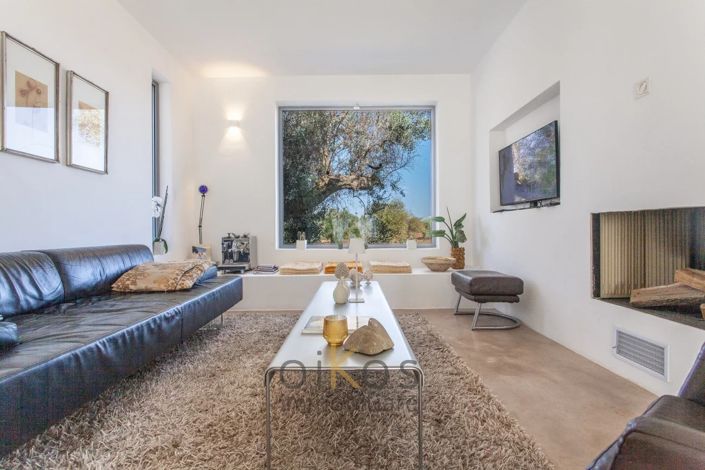 Image No.7-6 Bed Villa for sale