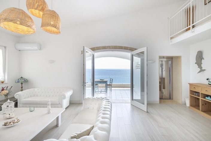 Image No.2-Villa de 7 chambres à vendre à Castro